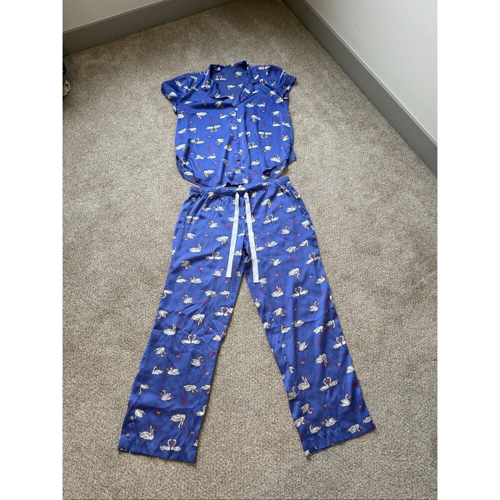 Loft Satin Swans Pajama Set